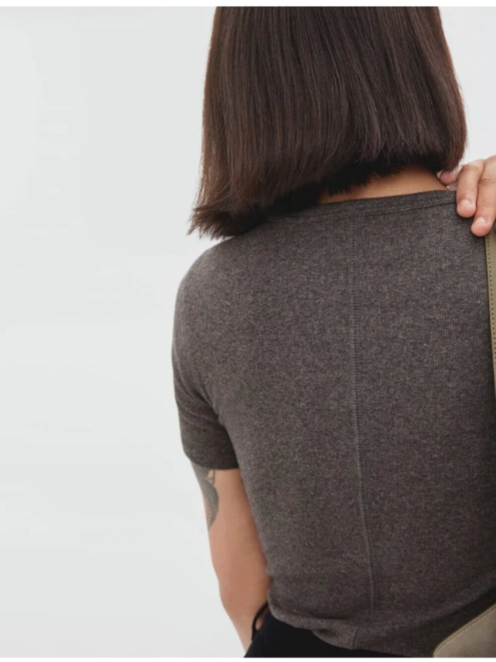 Everlane tee womens medium brown PIMA MICRO-RIB short sleeve